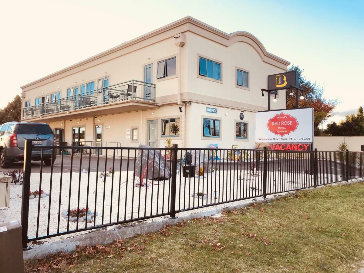 Red Rose Motel Таупо Екстериор снимка